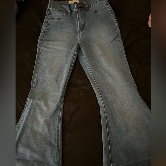 Bell bottoms - Picture 2 of 3